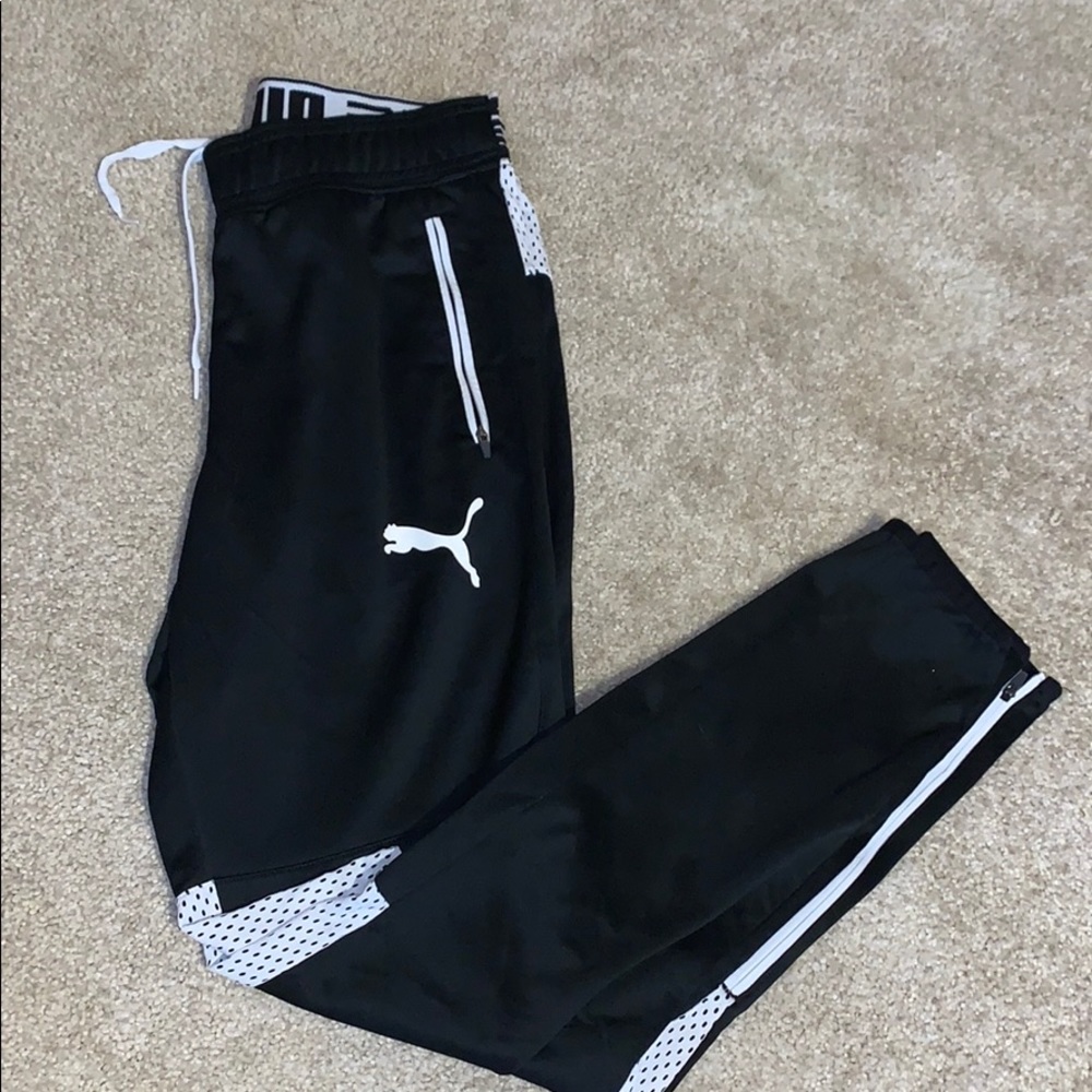 Puma joggers